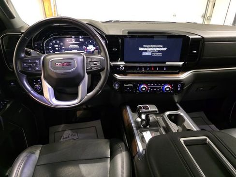 Certified 2022 GMC Sierra 1500 SLT w/ SLT Convenience Package image 14