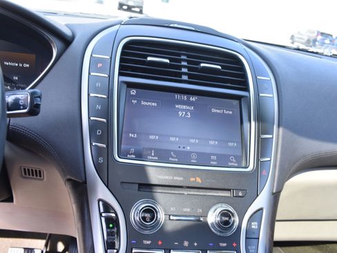 Used 2020 Lincoln Nautilus Reserve image 20