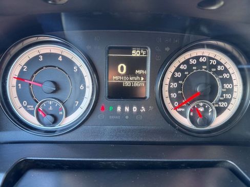 Used 2016 RAM 2500 Tradesman w/ Chrome Appearance Group image 21