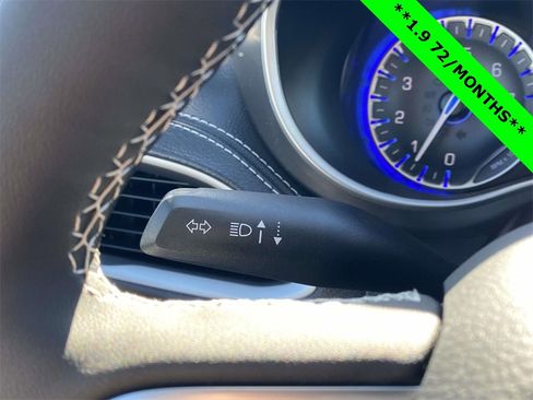 New 2026 Chrysler Pacifica Select image 24