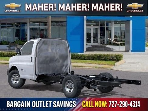 New 2025 Chevrolet Express 3500 w/ Power Convenience Package RWD image 51