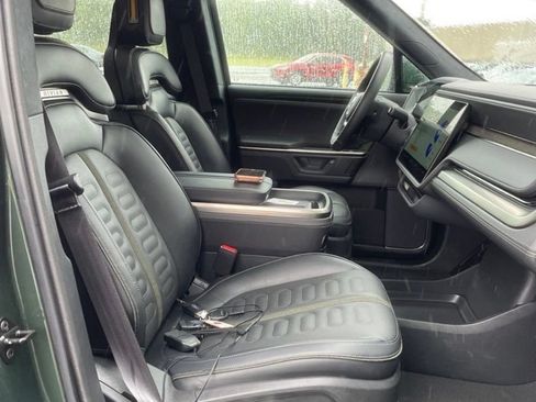 Used 2025 Rivian R1S Adventure AWD/4WD image 14