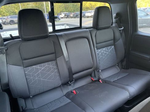 New 2026 Nissan Frontier SV w/ Tow Package image 16