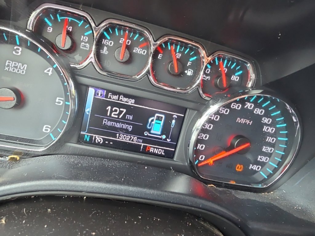 Used 2017 Chevrolet Silverado 1500 LT w/ Texas Edition RWD image 17