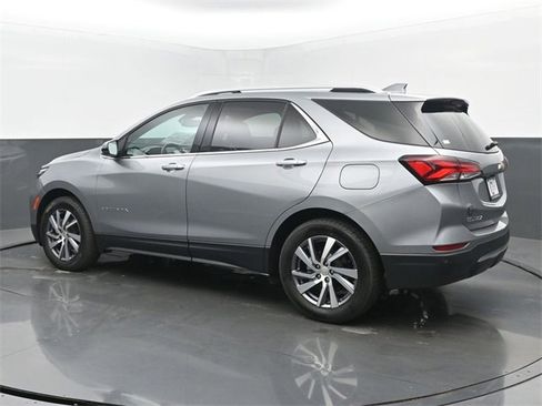 Certified 2024 Chevrolet Equinox Premier image 3