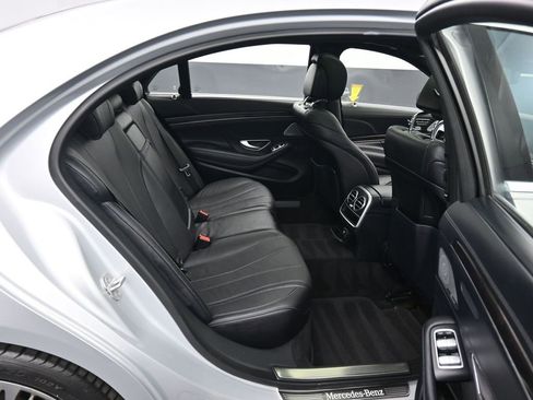 Used 2016 Mercedes-Benz S 550 4MATIC Sedan image 43