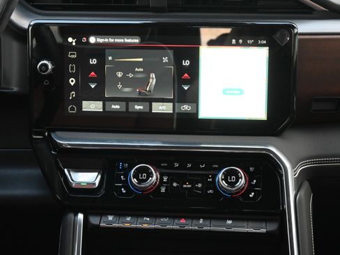 Used 2026 GMC Sierra 3500 Denali Ultimate image 5