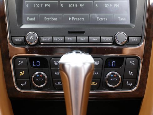 Used 2014 Bentley Flying Spur W12 AWD/4WD image 42