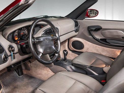 Used 1999 Porsche Boxster image 14