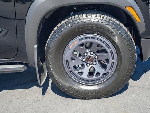 New 2026 Nissan Frontier Pro-X w/ Pro-X Convenience Package image 10