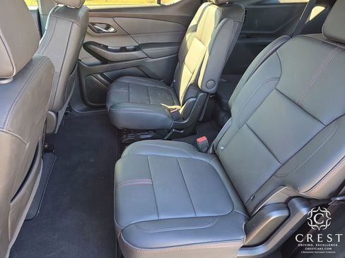 Used 2023 Chevrolet Traverse RS image 26