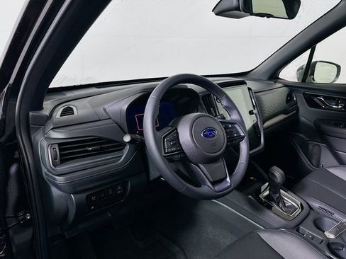 Used 2025 Subaru Forester Limited image 10