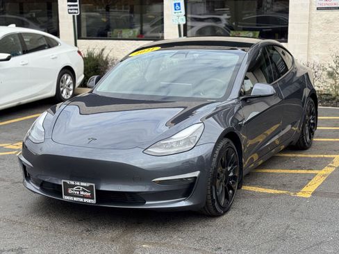 Used 2021 Tesla Model 3 Long Range image 4