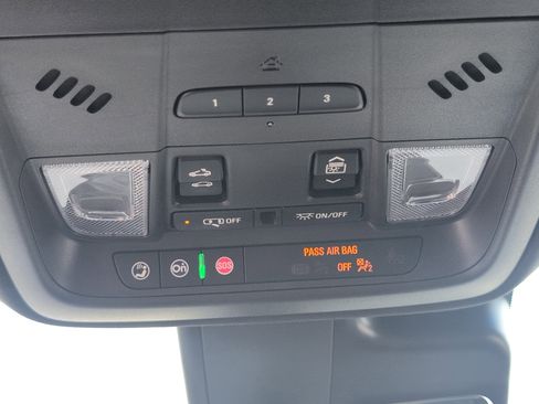 Certified 2022 Cadillac XT4 Sport w/ Enhanced Visibility Package FWD image 18