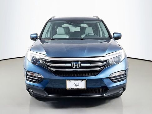 Used 2017 Honda Pilot Elite image 2