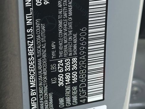 Certified 2024 Mercedes-Benz GLE 53 AMG 4MATIC Coupe image 37