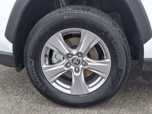 Certified 2025 Toyota RAV4 XLE image 11