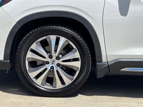 Used 2019 Subaru Ascent Limited w/ Popular Package #2 AWD/4WD image 32