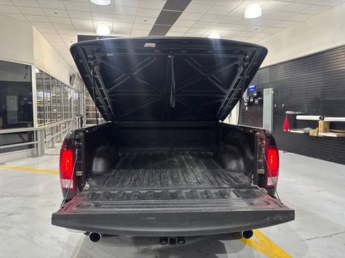 Used 2015 RAM 1500 Big Horn AWD/4WD image 42