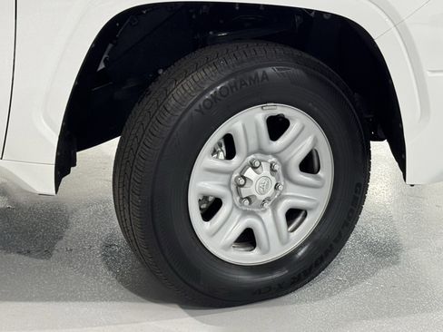 Used 2026 Toyota Tundra SR image 18