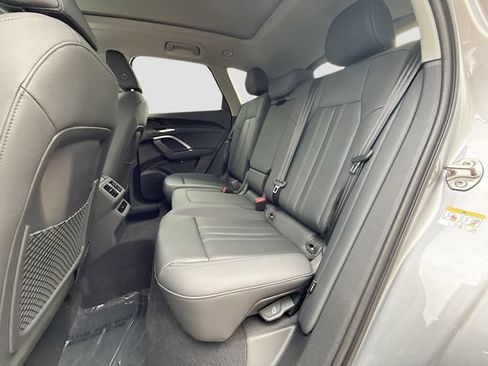 New 2025 Audi Q5 Premium AWD/4WD image 19