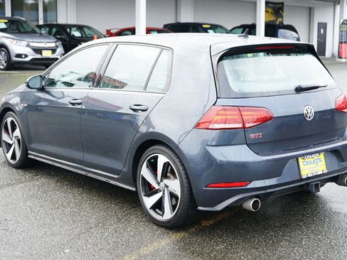 Used 2019 Volkswagen GTI SE image 8