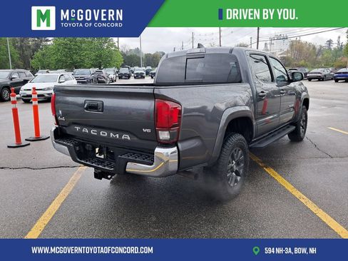 Used 2023 Toyota Tacoma SR5 AWD/4WD image 5