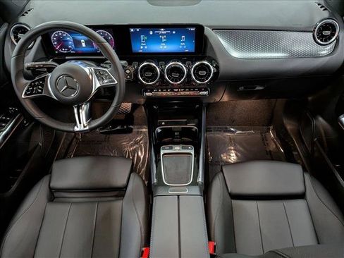 Used 2025 Mercedes-Benz GLA 250 GLA 250 image 17