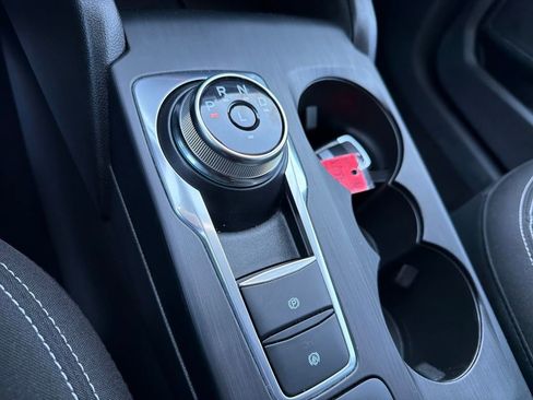 Used 2025 Ford Escape Active image 12