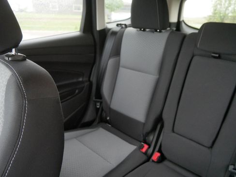 Used 2019 Ford Escape SE AWD/4WD image 12
