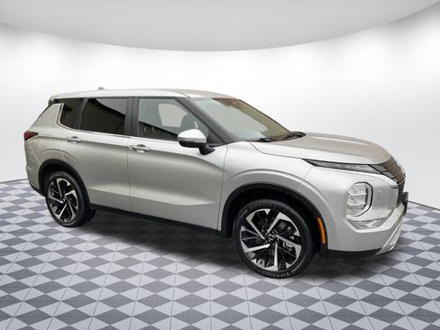 Used 2024 Mitsubishi Outlander Ralliart image 1