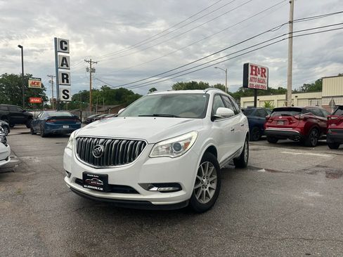 Used 2017 Buick Enclave Leather AWD/4WD image 1