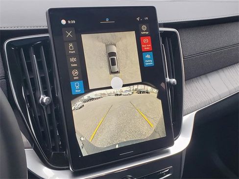 New 2026 Volvo XC90 B6 Ultra w/ Lounge Package image 22