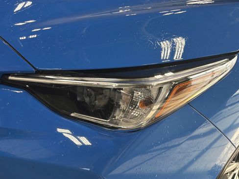 Certified 2025 Subaru Impreza 2.0i Sport image 17