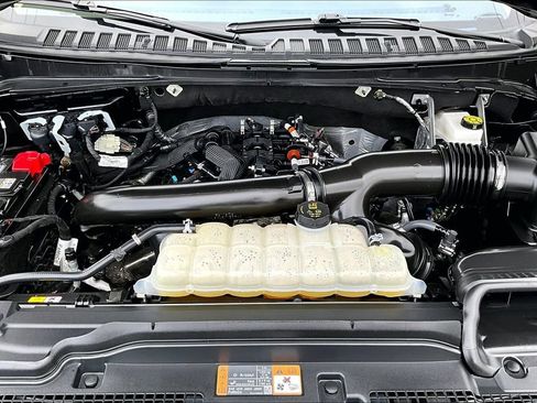 Used 2025 Ford Expedition Max Active AWD/4WD image 13