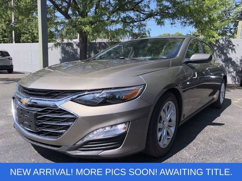 Used 2020 Chevrolet Malibu LT FWD image 1