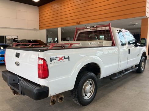 Used 2011 Ford F250 XL w/ FX4 Off Road Pkg AWD/4WD image 5