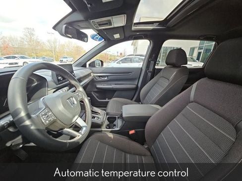 Certified 2025 Honda CR-V Sport image 17