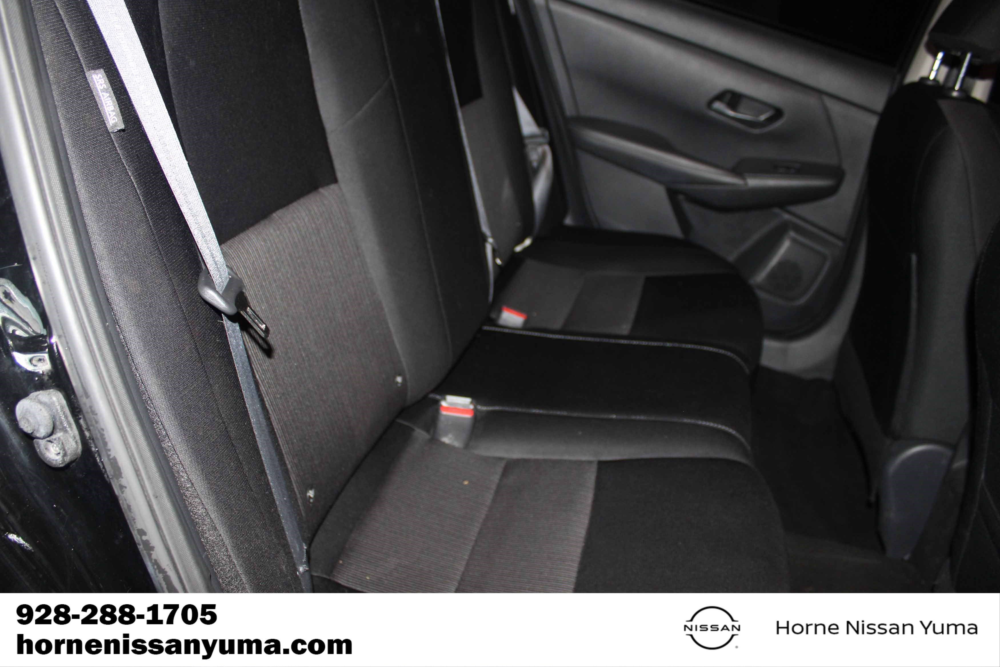 Used 2024 Nissan Sentra SV FWD image 7