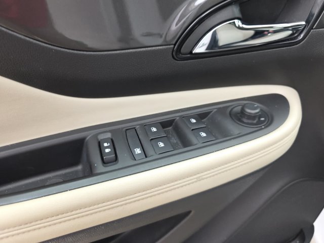 Used 2017 Buick Encore Sport Touring w/ Safety Package FWD image 28