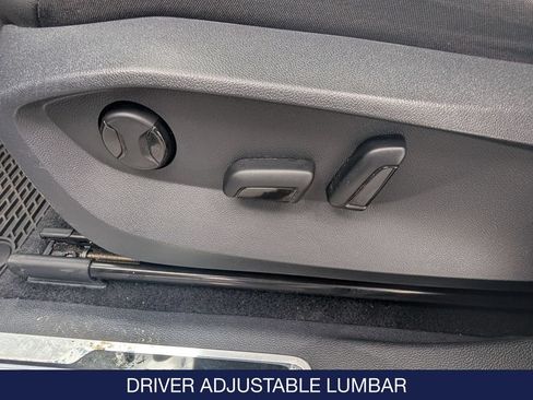 Certified 2023 Volkswagen Tiguan SE R-Line AWD/4WD image 15