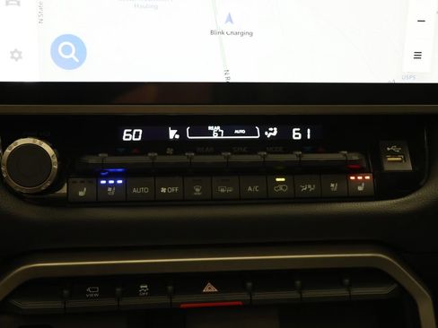 Used 2025 Toyota Sequoia Limited AWD/4WD image 23