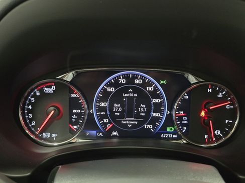 Used 2024 GMC Terrain Denali w/ Denali Premium Package image 28