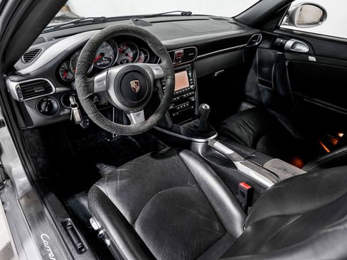 Used 2009 Porsche 911 Carrera S RWD image 9