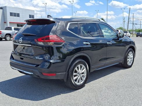 Used 2018 Nissan Rogue SV AWD/4WD image 7