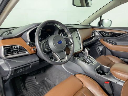 Used 2020 Subaru Outback Touring XT image 4