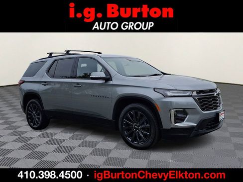 Used 2023 Chevrolet Traverse RS w/ LPO, Floor Liner Package AWD/4WD image 1