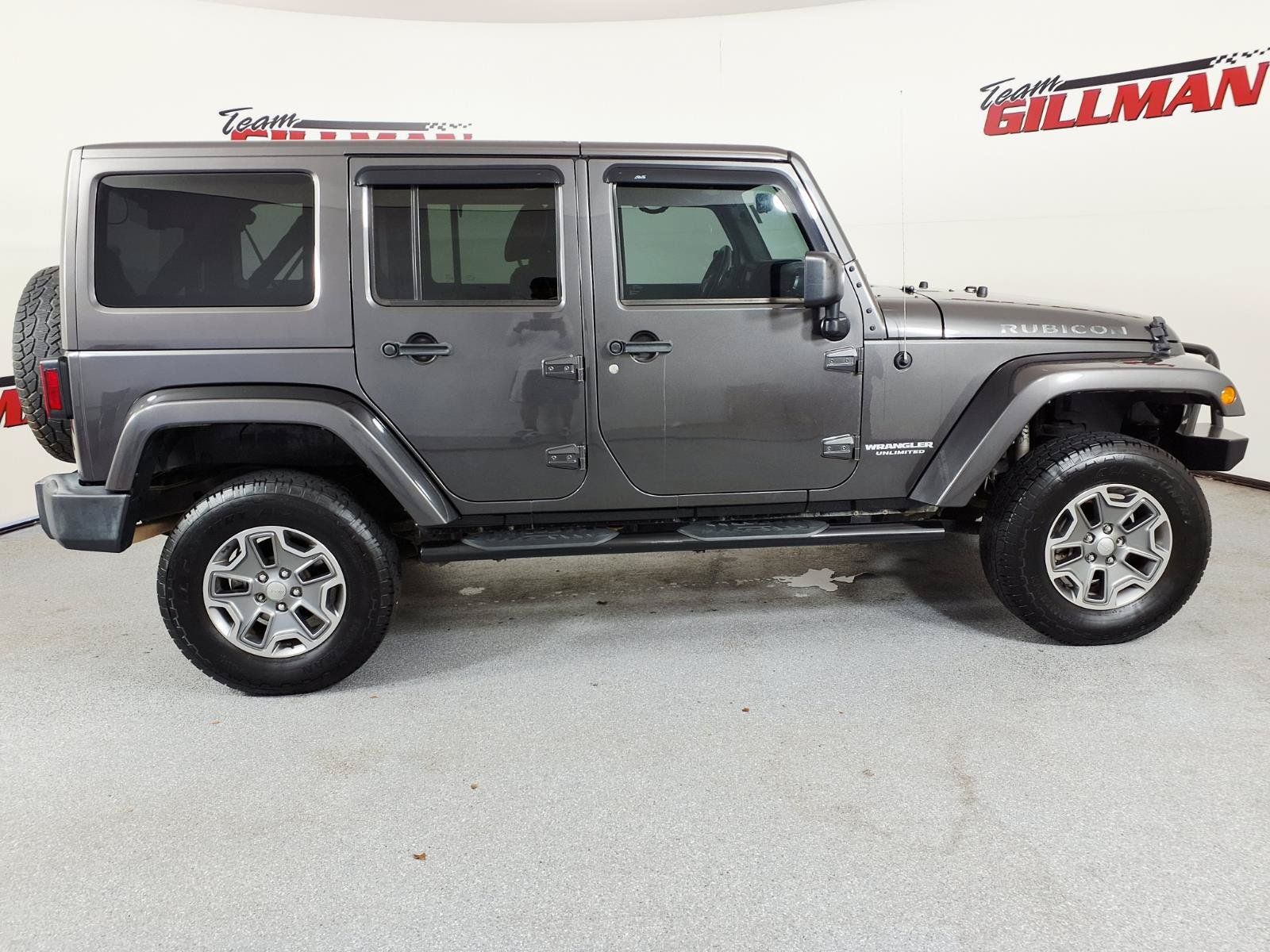 Used 2017 Jeep Wrangler Unlimited Rubicon w/ Connectivity Group AWD/4WD image 3