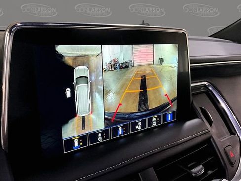 Used 2023 GMC Yukon XL SLT w/ SLT Luxury Package AWD/4WD image 23