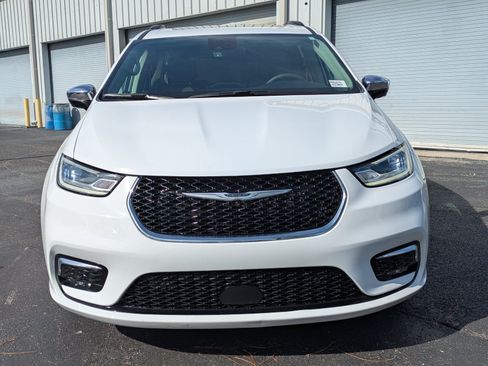 Certified 2023 Kia Sorento SX FWD image 7
